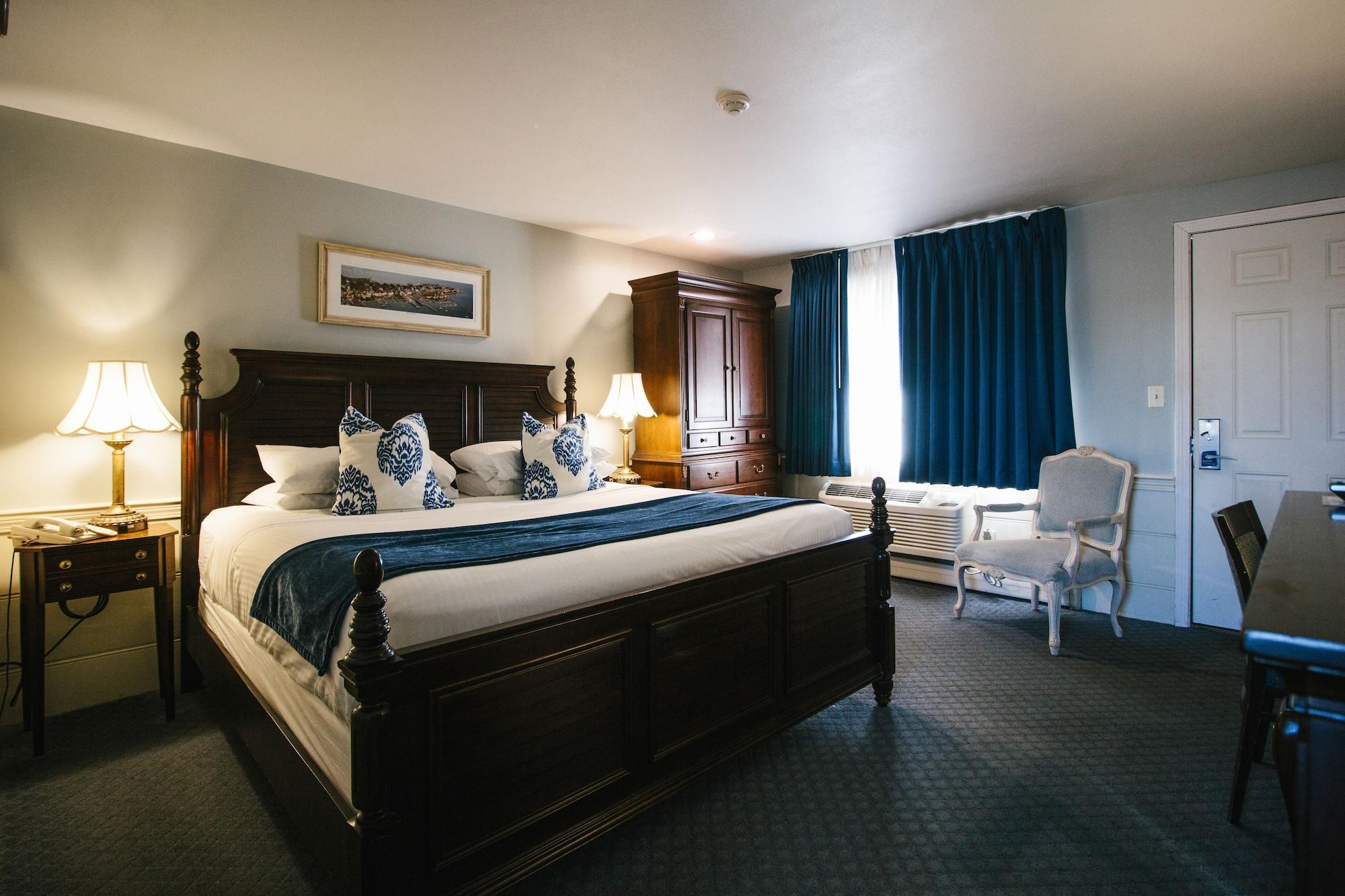 Inn At Mystic Exterior photo