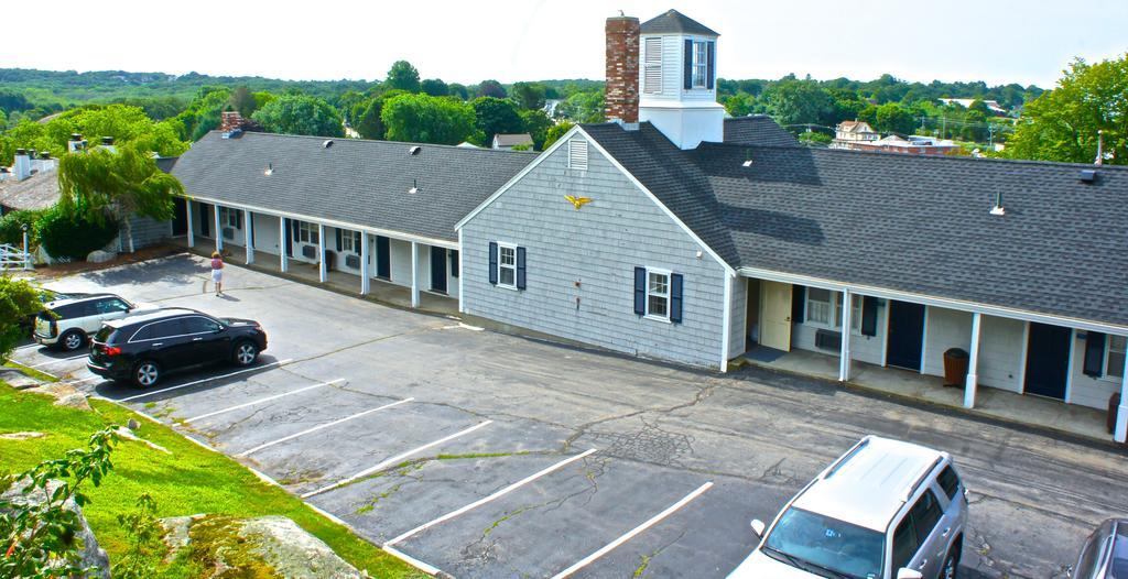 Inn At Mystic Exterior photo